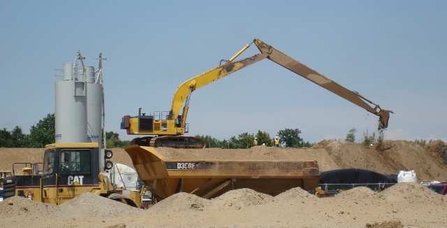 Slurry Wall Construction